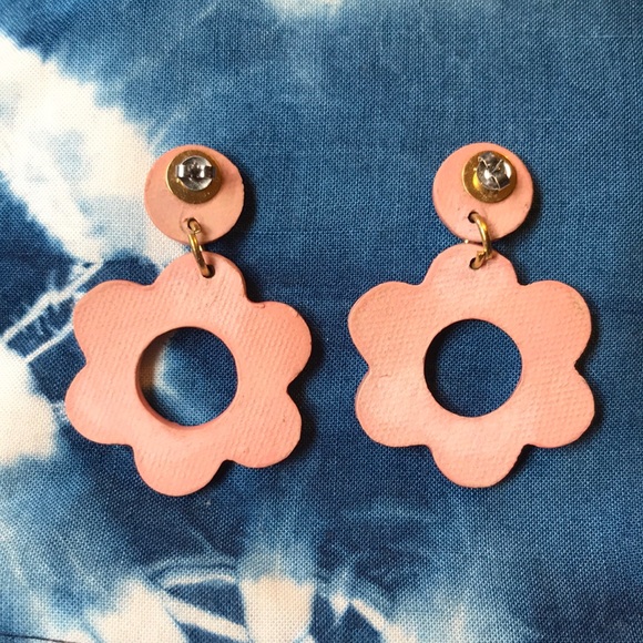 Incredible ceramic flower earrings - Picture 3 of 3